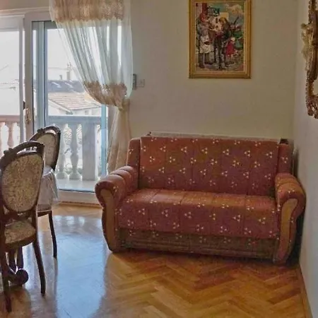 With Parking Space - 22078 Apartment *