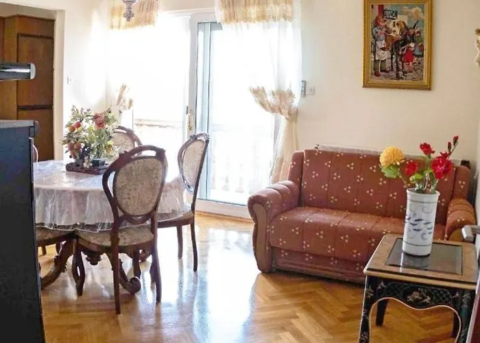 With Parking Space - 22078 Appartement *