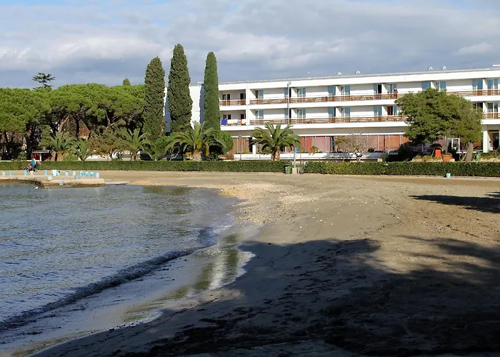 דירה With Parking Space - 22078